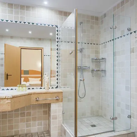 Elfeld 2, 717 Apartman