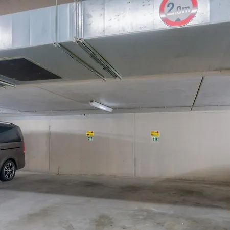 아파트 Elfeld 2, 717